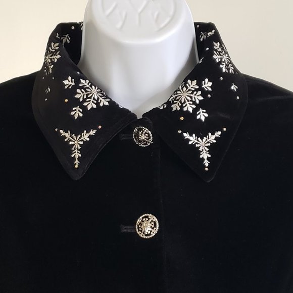 SOLD ST.JOHN SPORT Womens Bomber Jacket XS Black Velvet Embroidered Snowflake - Picture 5 of 12